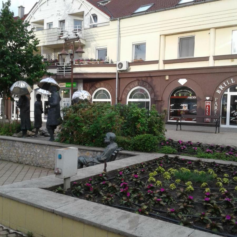 Mary Apartment Siófok Esterno foto